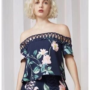 Keepsake Off The Shoulder Top Size‎ M Navy Floral Garden Crochet Cropped Corset